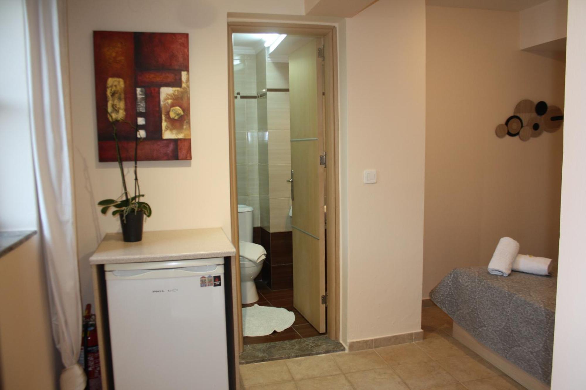 Apartment Kleanthi And Kostas Studios *